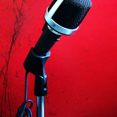 Vintage 1970's UHER M-516 dynamic cardioid microphone w mic clip & cable Dual Z German image 2
