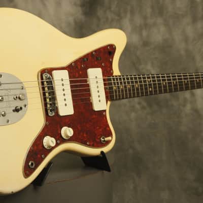 original 1964 Fender JAZZMASTER Olympic White w/matching headstock image 11