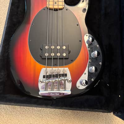 Ernie Ball Music Man Bass Stingray VINT SB MAPLE 3EQ 1992 - Sunburst image 2
