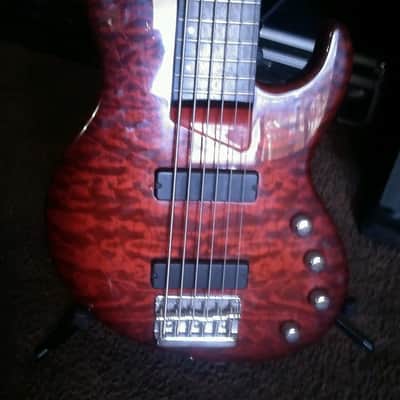 Samick Greg Bennett Fairlane 6 String Bass w/hardshell case! A rare six-string beauty image 4