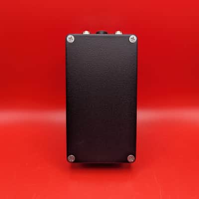 Discordance Electric  beegee Modified AF-60 Distortion Fuzz image 4