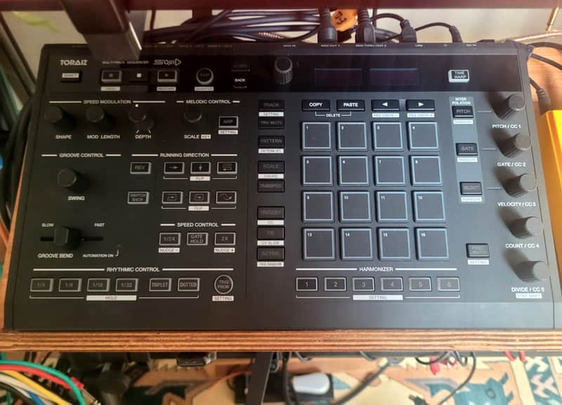 Pioneer Toraiz Squid Multitrack Sequencer 2019 - Black image 1