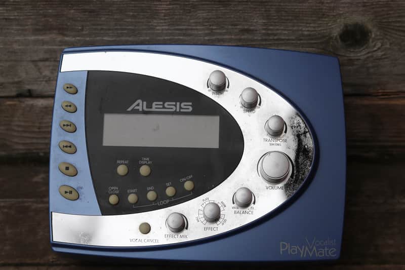 Alesis vocalist playmate - Blue image 1