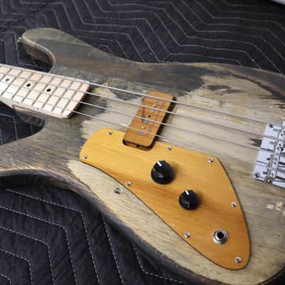 Lefty New Perspectives Music Lutes Bass  - Left Handed image 6