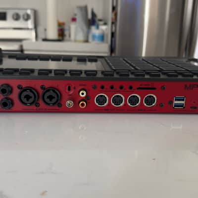 Akai MPC Live III Standalone Sampler / Sequencer 2025 - Present - Black image 5