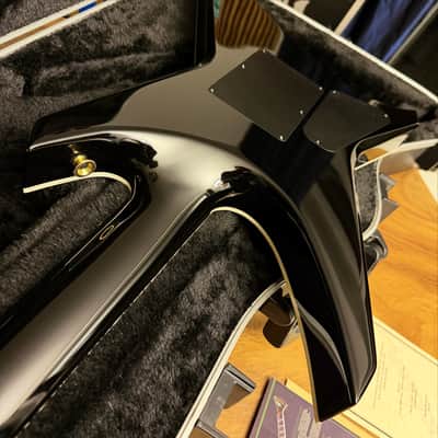 Jackson USA Warrior Custom Shop 2014 JCS Special Edition Slab Body, Black & Gold - Seymour Duncan Black Winter Pickups image 12