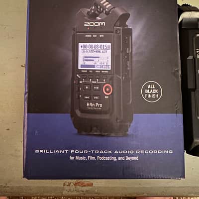 Zoom H4n PRO Handy Digital Multitrack Recorder image 7