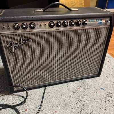 Fender '68 Custom Deluxe Reverb 2-Channel 22-Watt 1x12" Guitar Combo 2013 - Present - Black image 1
