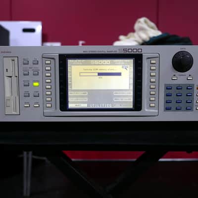 Akai S5000 Stereo Digital Sampler 256mb