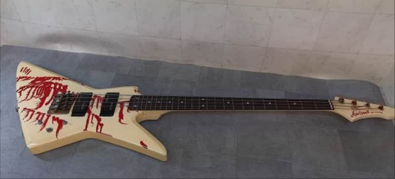 Aria Pro II ZZB DELUXE blood series 1980s - White+ explorer bass image 1