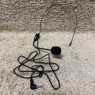 Hisonic HS-122B Wireless PA System w/ 3 Mics & Bag image 10