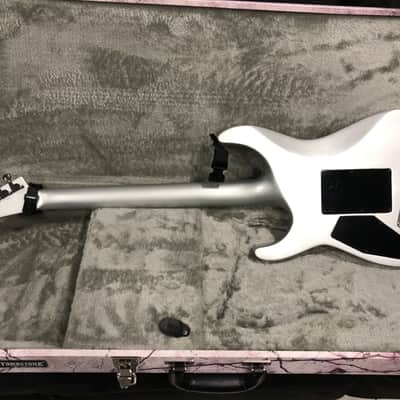 ESP Horizon  1988 Silver image 3