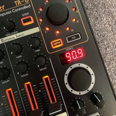 Roland TR-8 Rhythm Performer Drum Machine with 7x7 Expansion image 3