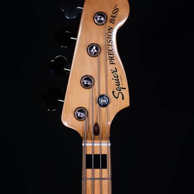 Squier Classic Vibe '70s Precision Bass, Maple FB, Black image 6