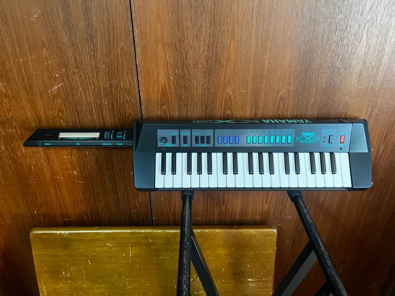 YAMAHA KX5 Black remote MIDI controller w/ original case Keyter image 1