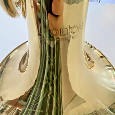Very Clean Used Holton H602 Single F French Horn in Yellow Brass, Lacquered; with Case,Mouthpiece image 3