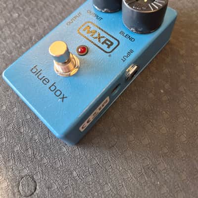 MXR M103 Blue Box Fuzz + Octave Pedal image 5