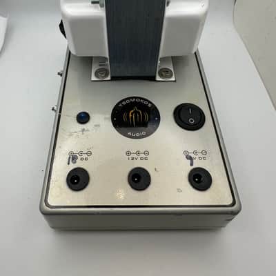 George Tsomokos Power Supply and Adapter - 9, 12, 18v x419 image 1