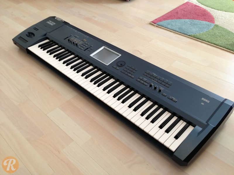 Korg Triton Extreme 76-Key 120-Voice Polyphonic Workstation (2005