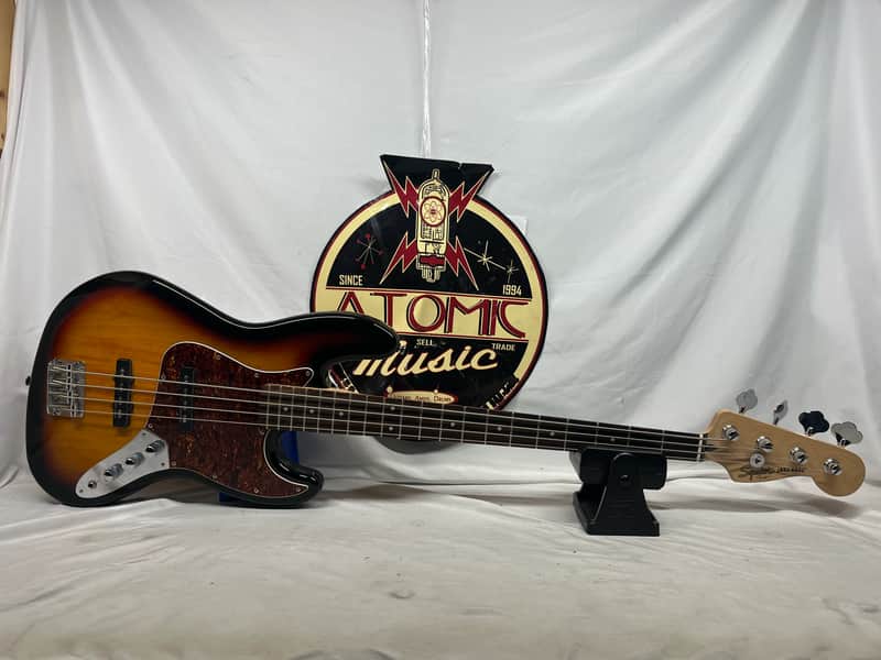 Squier Vintage Modified Jazz Bass | Reverb