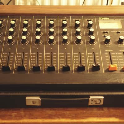 YAMAHA PM-210 ビンテージミキサー Sound Reinforcement Mixer