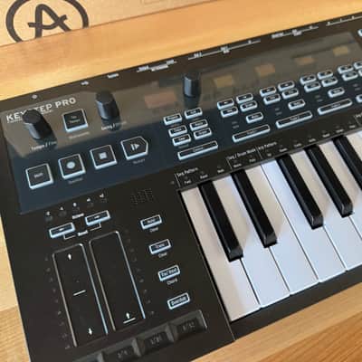 Arturia Keystep Pro Chroma 37-Key MIDI Controller image 4