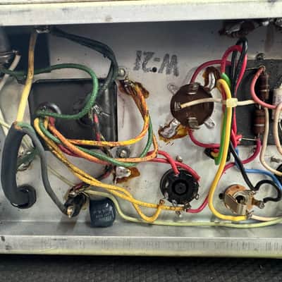 Fender Champ 6-Watt 1x8" Guitar Combo 1974 - Silverface image 15