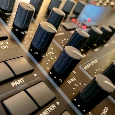 MUST SEE!!! ACCESS VIRUS KC ULTRA RARE SYNTHESIZER FULLY SERVICED AND IN AMAZING CONDITION! image 13