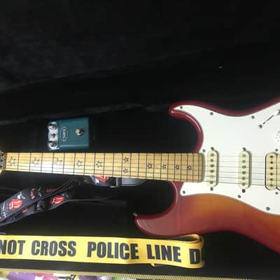Fender Richie Sambora Signature Cherry Sunburst Japan //// free   many stuffs image 3