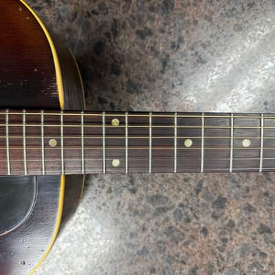 Gibson LG-1 1947 - 1968 - Sunburst In Hard Case image 7
