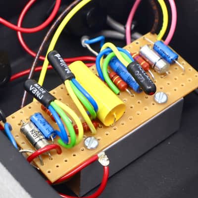 Sola Sound Tone Bender MKII - OC73 image 4