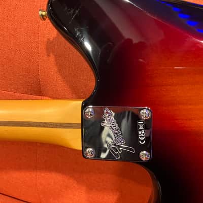 Fender American Professional Classic Jazzmaster 2025 - Present - 3-Color Sunburst image 6