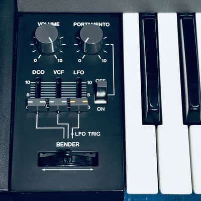 Roland HS-60 Vintage Analog Synthesizer • Juno 106 with Speakers • NEAR MINT • Pro Restoration • Warranty image 7