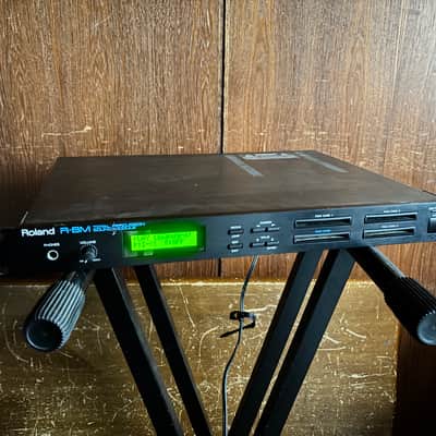 Roland R-8M total percussion sound module 1U-rack module New internal battery