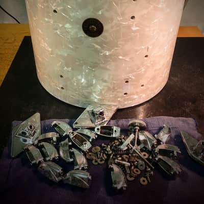 Gretsch Round Badge Jazz Kit Vintage 60s 16"x12" bass drum! image 24