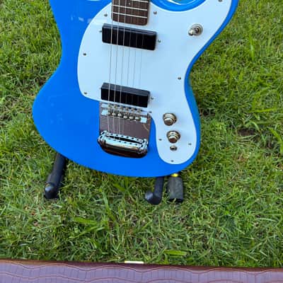 Hallmark Johnny Ramone Sheena - Blue image 8