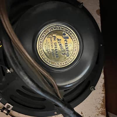 Magnatone Maestro M-212-8B 1952 with 2-12" Blue Jensen Speakers Faun with Brown Alligator image 5