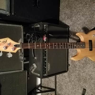 Peavey Foundation Early 1980's Natural Rosewood Fingerboard image 2