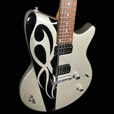 Ernie Ball Licensed OLP Music Man Silhouette MM4 - Sparkle Red