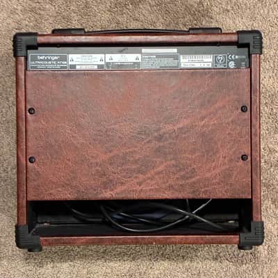 Behringer  Ultrasonic AT108 Combo Amp image 2