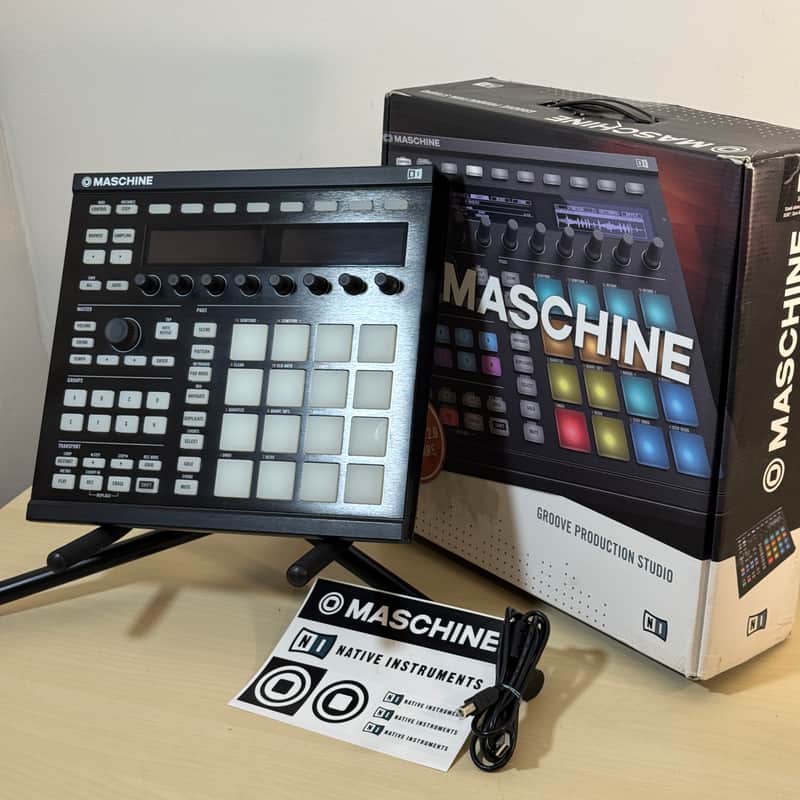 Native Instruments Maschine MKII - w/ Box - Black - Very Nice! image 1