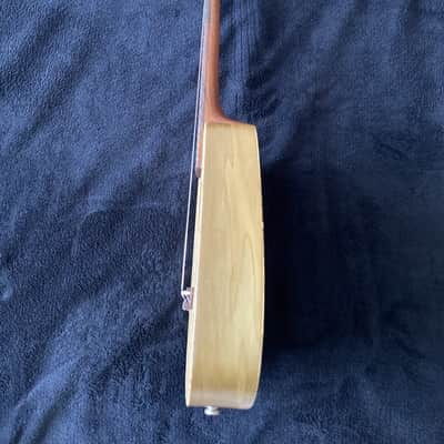 Immagine David Iriguchi Tenor Pineapple Ukulele with Case - 13