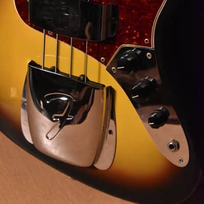 Fender jazz bass 1966 - sunburst image 4