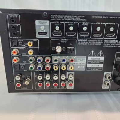 Yamaha RX-V681 Receiver - BT - Remote - Phono Input - Black image 7