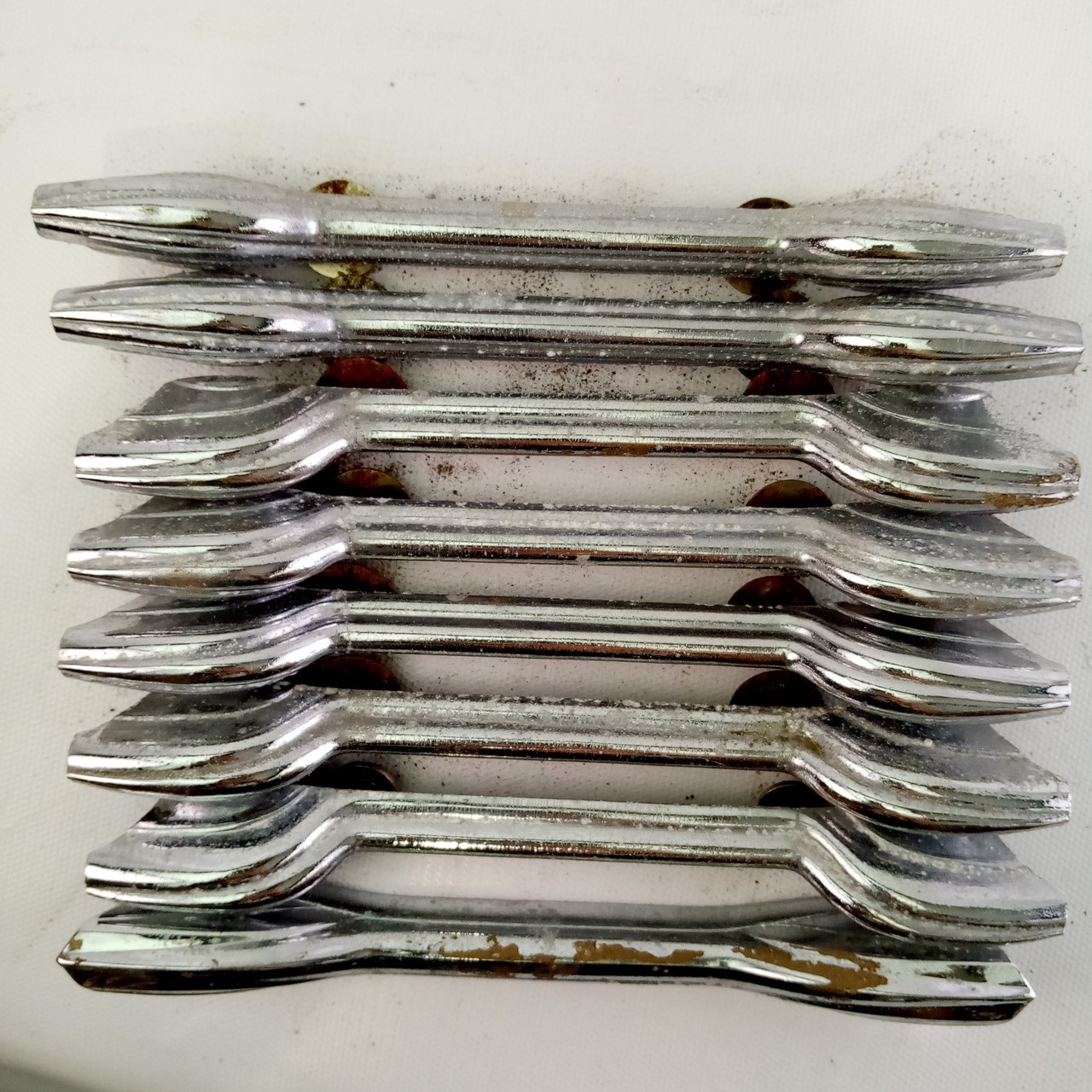Premier 8x Snare/Tom/Bass 2Hole 7 1/8"Drum Lugs 843756 121/20 Chrome Vintage 50s — main photograph