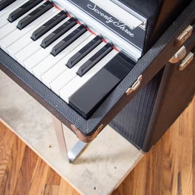 1982 Rhodes Mark II Suitcase 73 "Rod" image 7