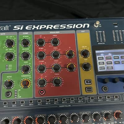 32 Channel Soundcraft Si Expression Digital Mixer - Blue image 2