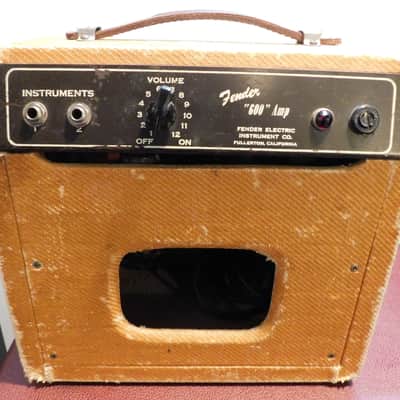 1951 - 1952 Fender Champion  Champ "600" Amp Tweed 1x6" 5 Watt Electric Guitar Amplifier ! image 2
