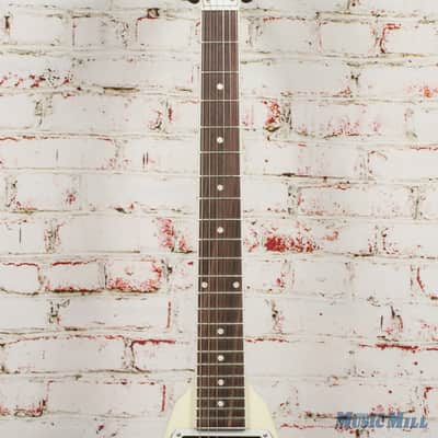 Gibson 70s Flying V - Classic White Electric Guitar image 3