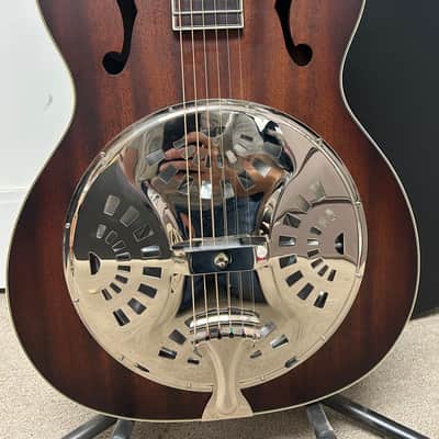 Fender Paramount PR-180E Resonator w/Electronics - Aged Cognac Burst Bild 2